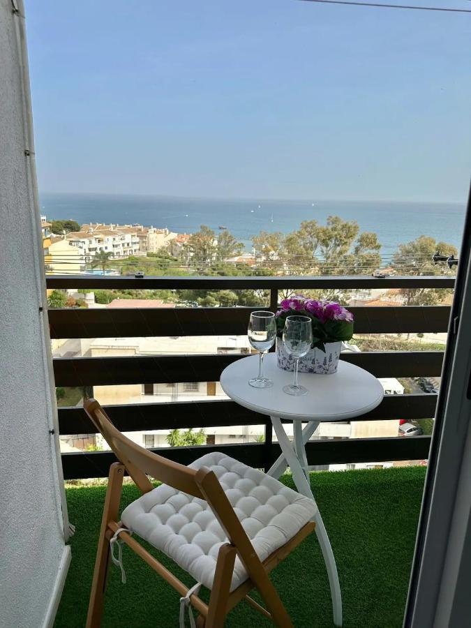 Estudio Turistico En Benalmadena A 200 Mts Del Mar 外观 照片