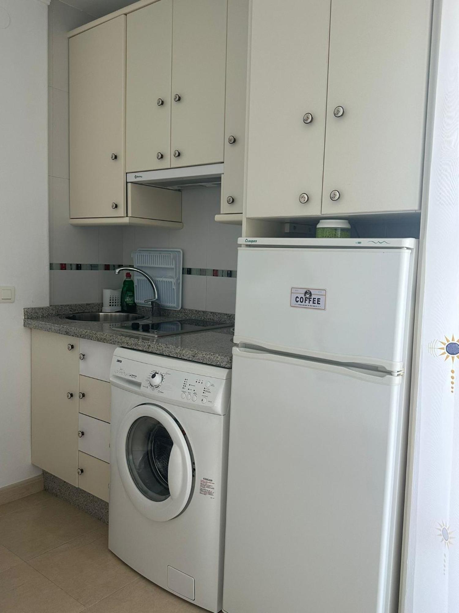 Estudio Turistico En Benalmadena A 200 Mts Del Mar 外观 照片